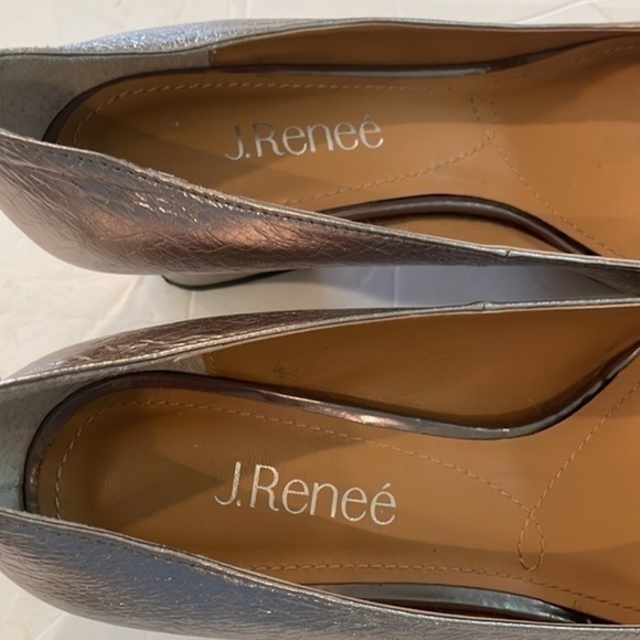 J.Renee Fatemeh classic pointy metallic medium block heel pump - Picture 3 of 9